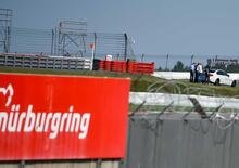 Nürburgring, Incidente mortale in pista: un morto e sette feriti