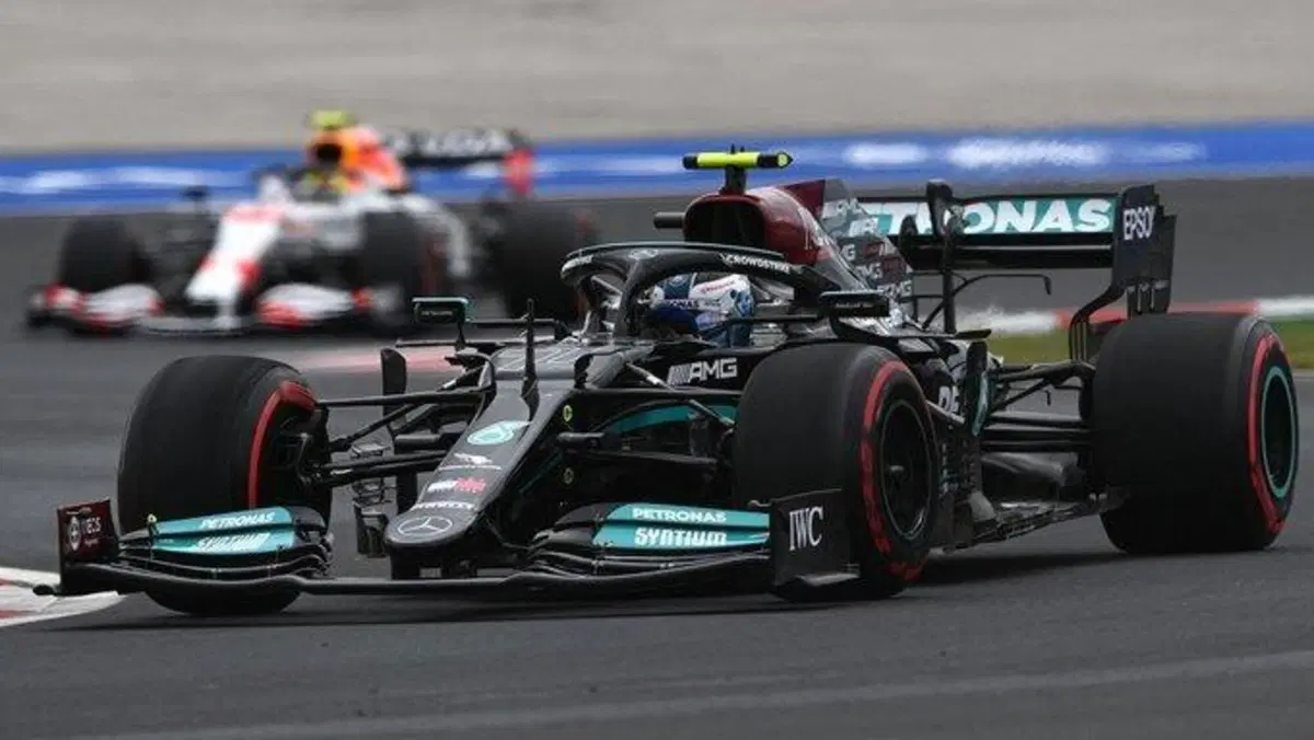 F1, GP Turchia 2021: pole per Hamilton (2)