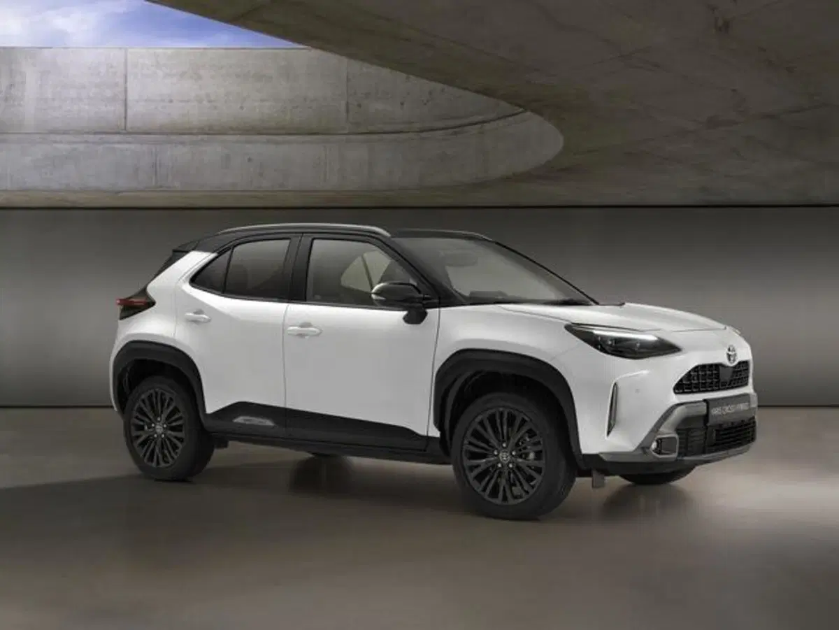 Toyota Yaris Cross 1.5 Hybrid 5p. E-CVT Active (2)