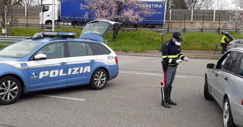 I furbetti stangati: ritirate 76 patenti!