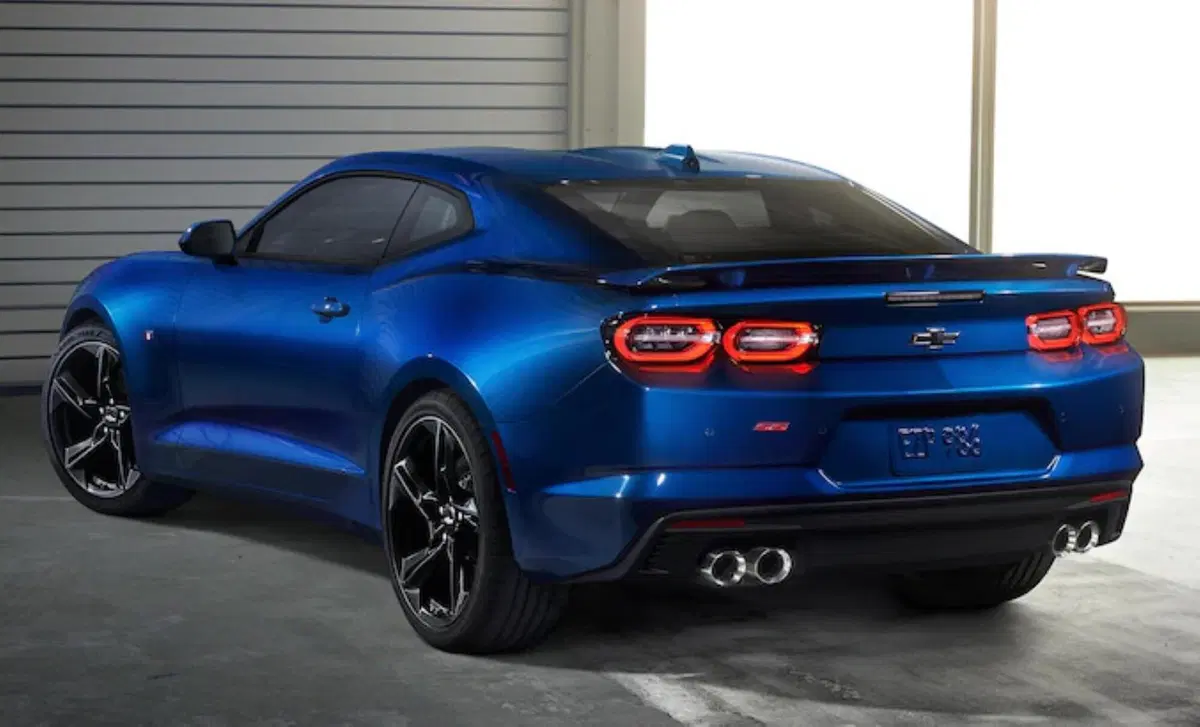 Chevrolet Camaro Coupé Turbo Coupé Sport (5)