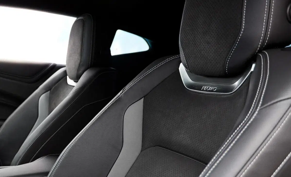 Chevrolet Camaro Cabrio (2016-->>) (8)