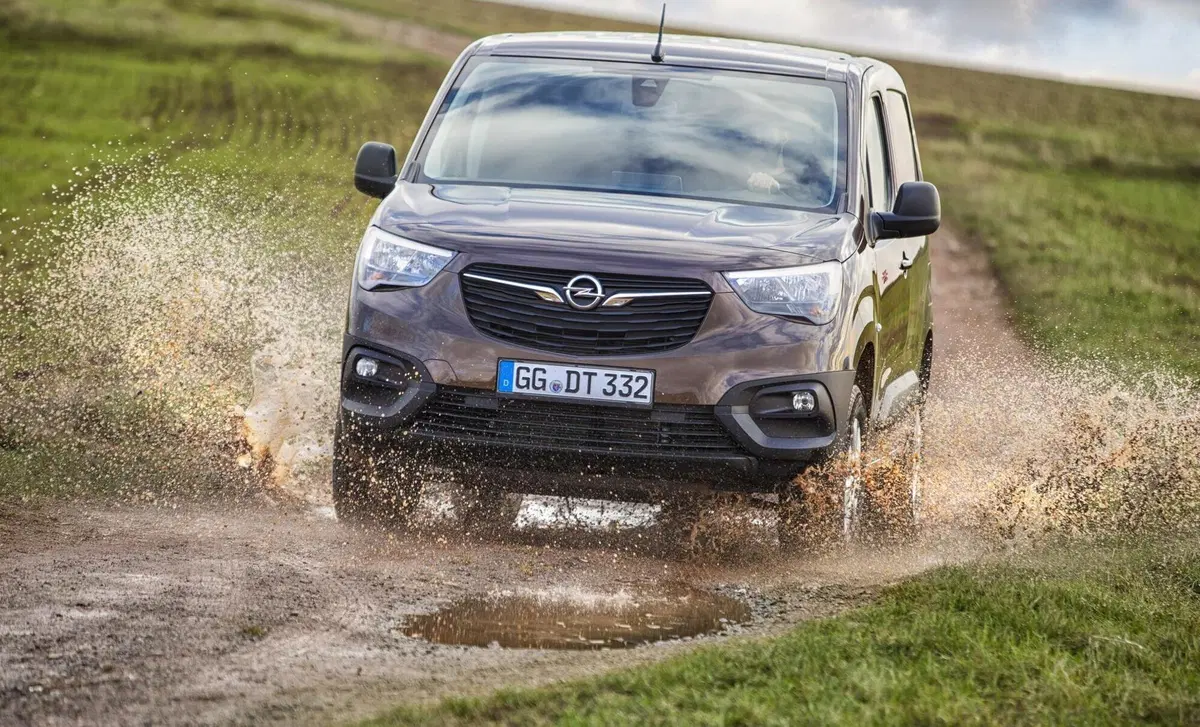 Opel Combo-e (2021-23) (3)