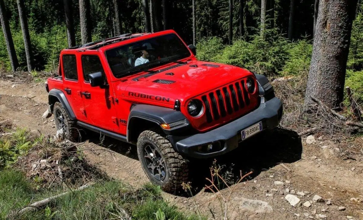 Jeep Wrangler Unlimited 2.0 Turbo 80th Anniversary (27)