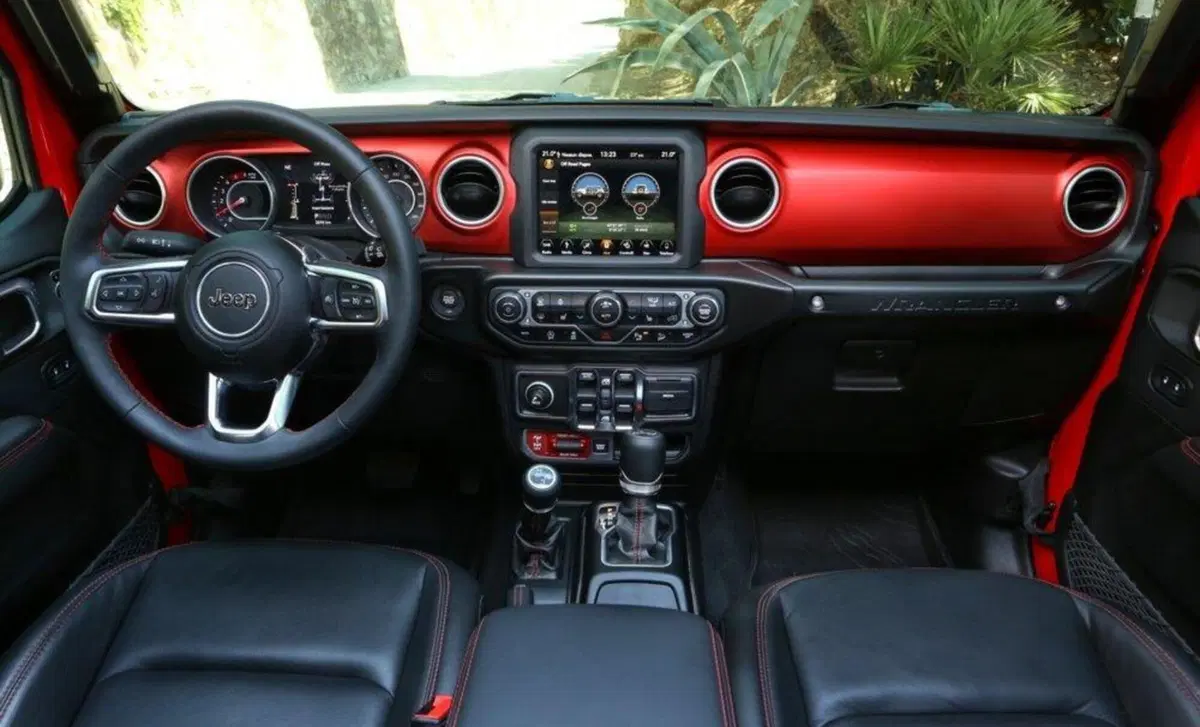 Jeep Wrangler Unlimited 2.0 Turbo 80th Anniversary (38)