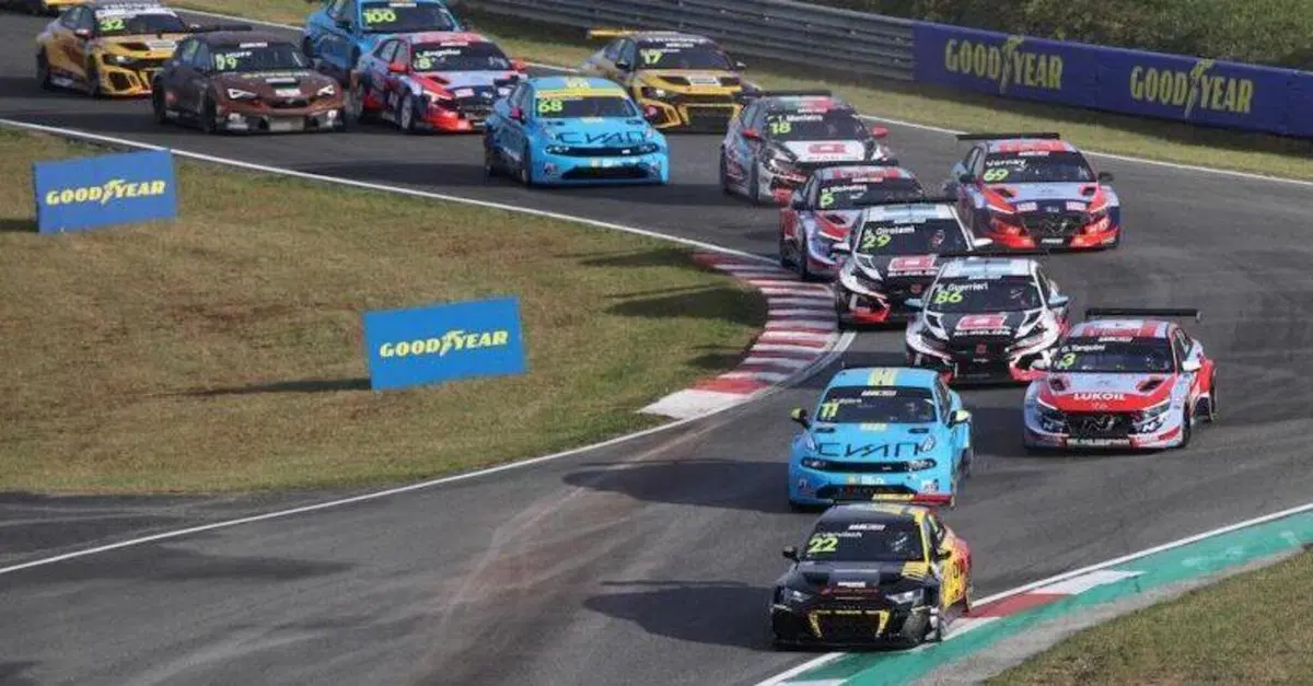 WTCR 2021, Francia, gara 1: vince Vervisch