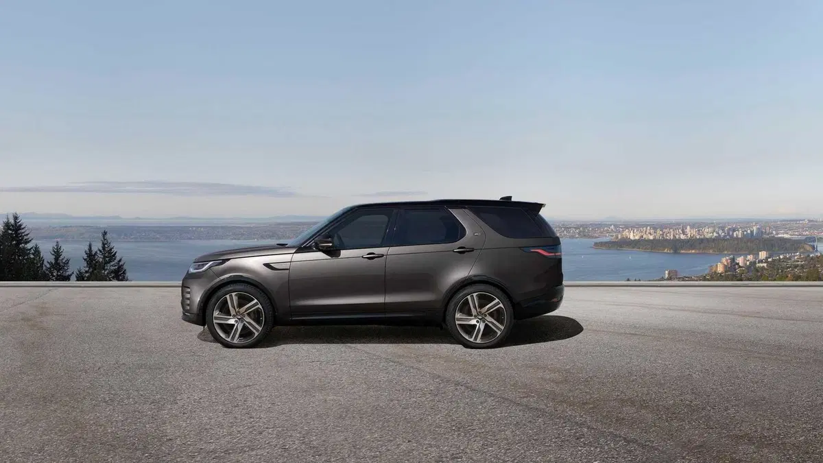 Land Rover Discovery con l'edizione top di gamma Metropolitan (7)