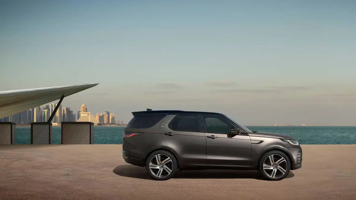 Land Rover Discovery con l'edizione top di gamma Metropolitan (9)