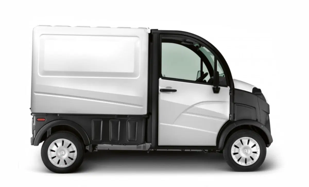 Aixam E-Truck Furgone (2018-->>) (2)