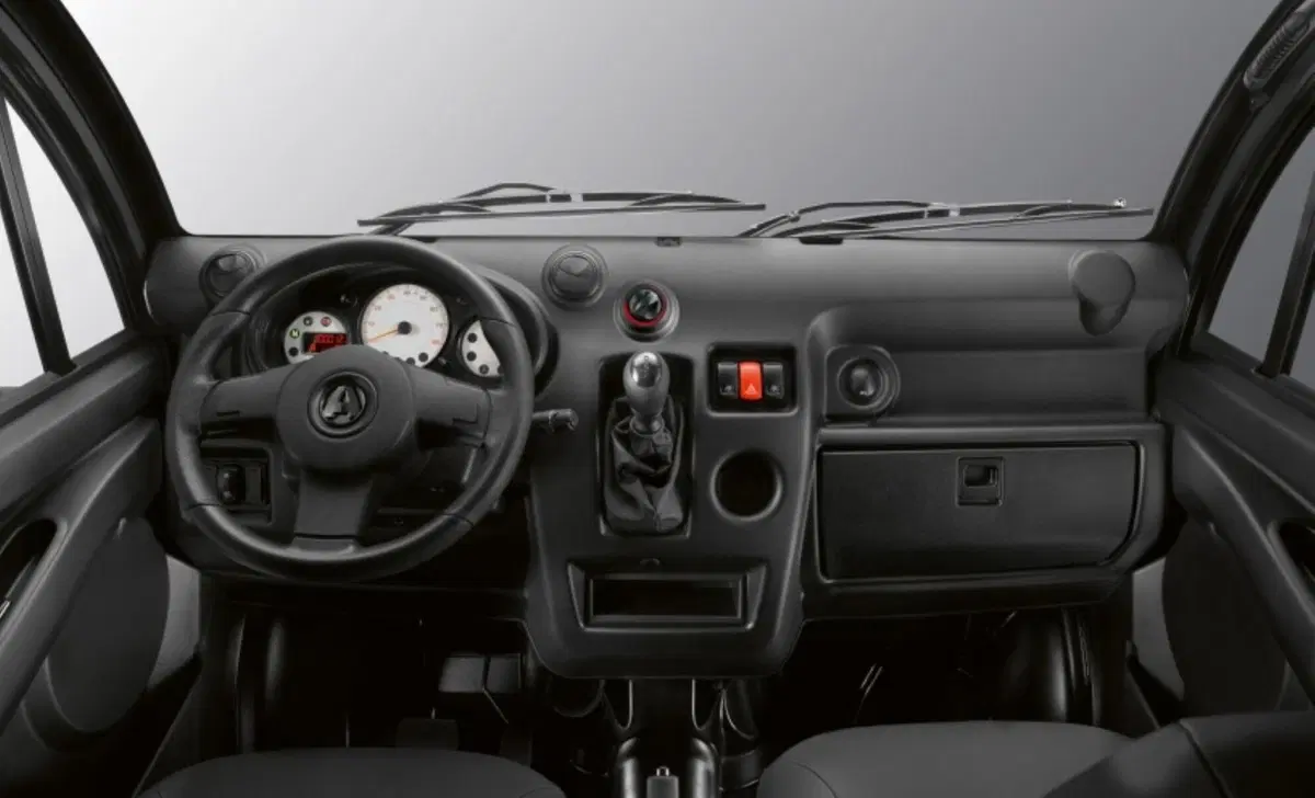 Aixam E-Truck Furgone (2018-->>) (4)