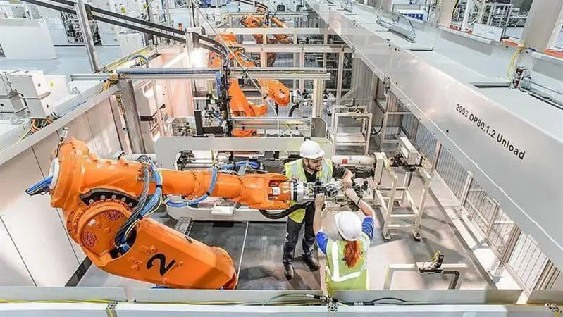 Ford investe sull'elettrico: assunzioni nel Regno Unito