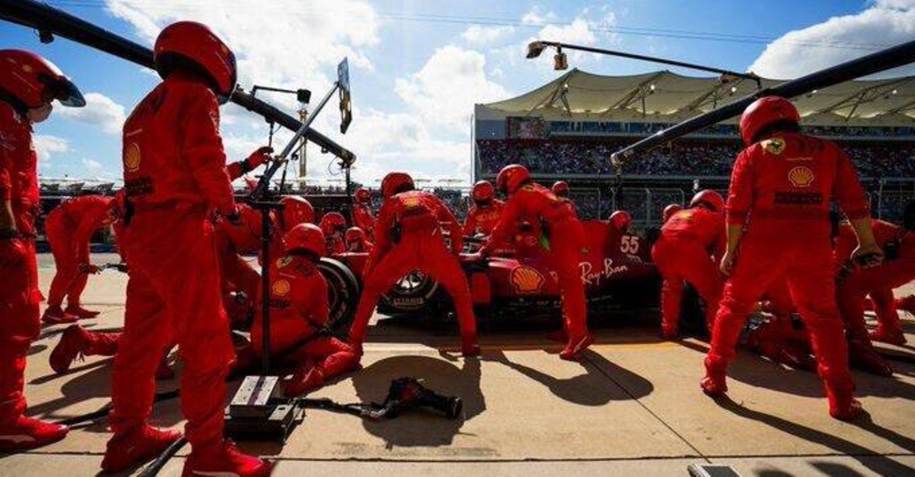 F1, Sainz critica i pit stop della Ferrari