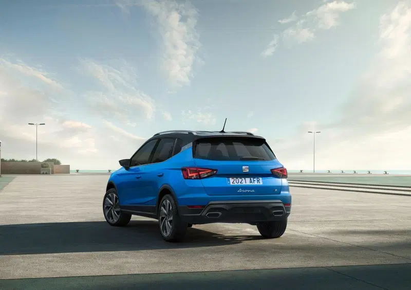 SEAT Arona (2017-->>) (33)