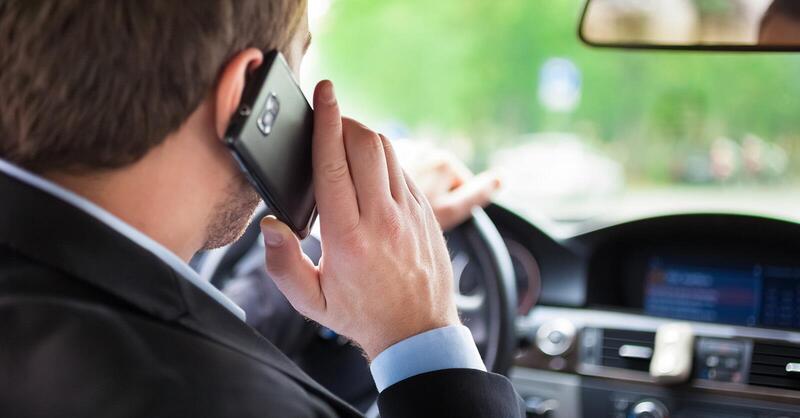 Operazione europea: 46mila conducenti sorpresi a usare il cellulare al volante