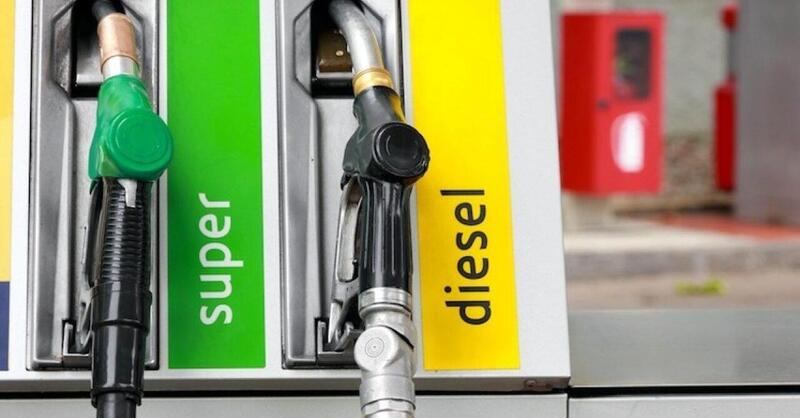 Il prezzo del gasolio sale alle stelle: superata la soglia di 1,60 euro al litro al self-service