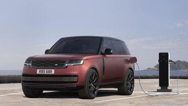 Ecco la nuova Range Rover, 2022: da 124mila euro