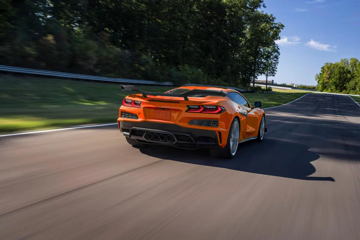 Corvette Z06, la nuova generazione fa rimpiangere la 458 Italia?