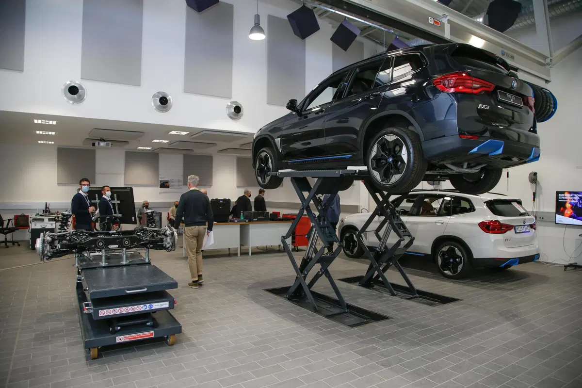 La rinnovata formazione BMW Italia, Persone al centro e corsi ad-hoc (4)