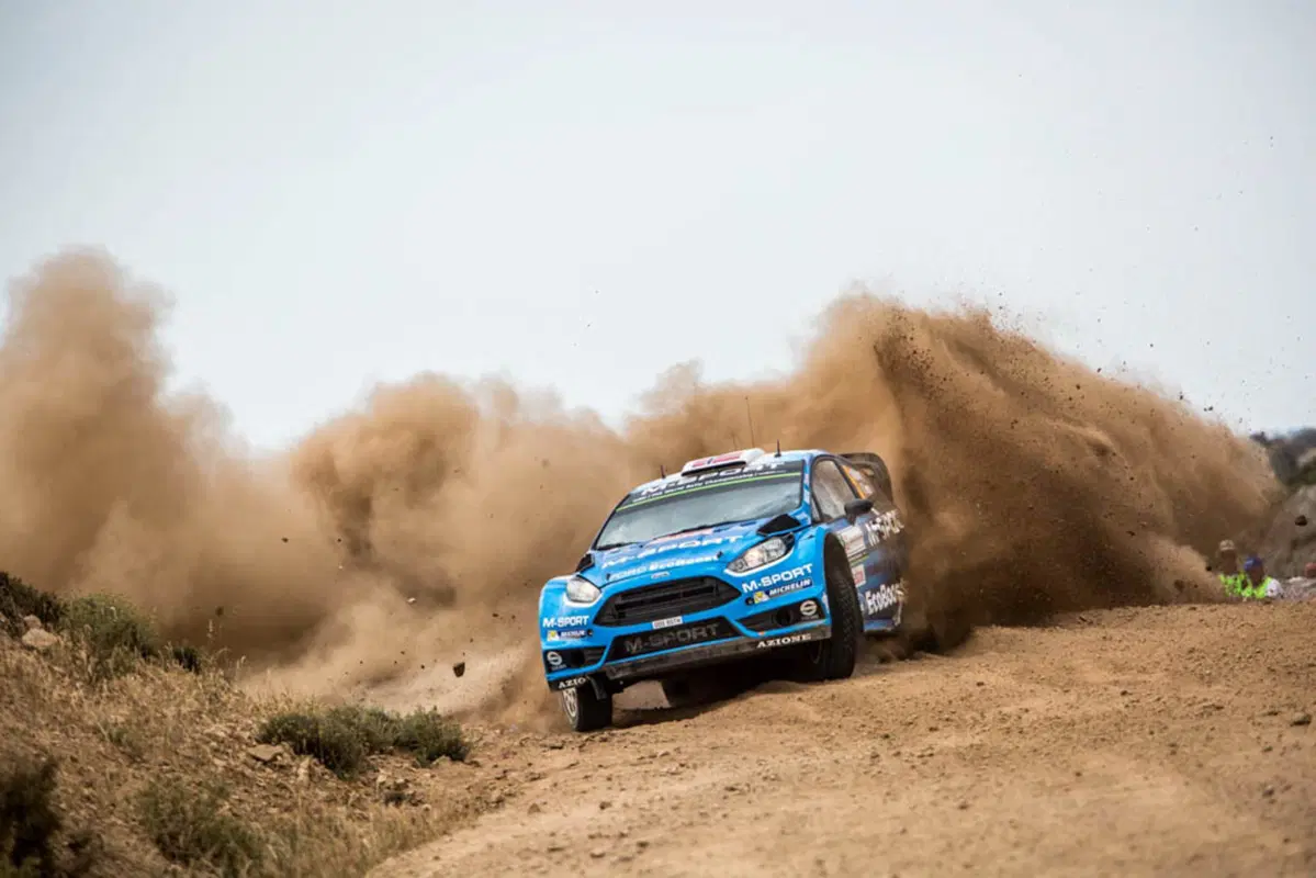 WRC16 Sardegna Italia, Marziani in Paradiso. Ancora Neuville (Hyundai). Duello finale contro Latvala (3)