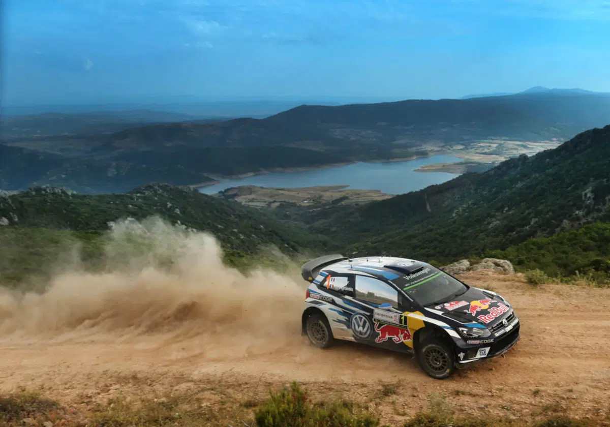 WRC16 Sardegna Italia, Marziani in Paradiso. Ancora Neuville (Hyundai). Duello finale contro Latvala (26)