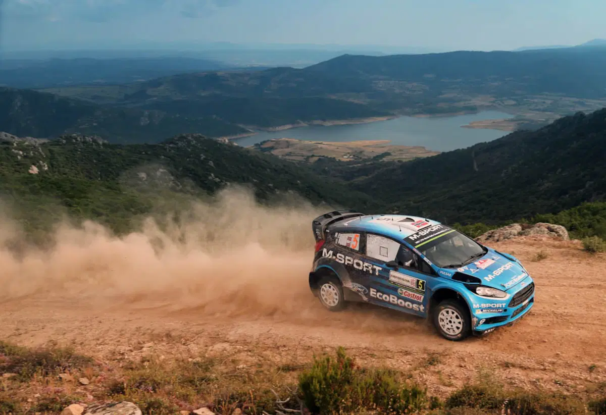 WRC16 Sardegna Italia, Marziani in Paradiso. Ancora Neuville (Hyundai). Duello finale contro Latvala (30)
