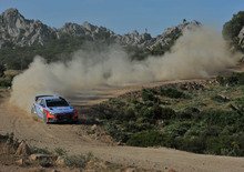 WRC16 Sardegna Italia, Marziani in Paradiso. Ancora Neuville (Hyundai). Duello finale contro Latvala
