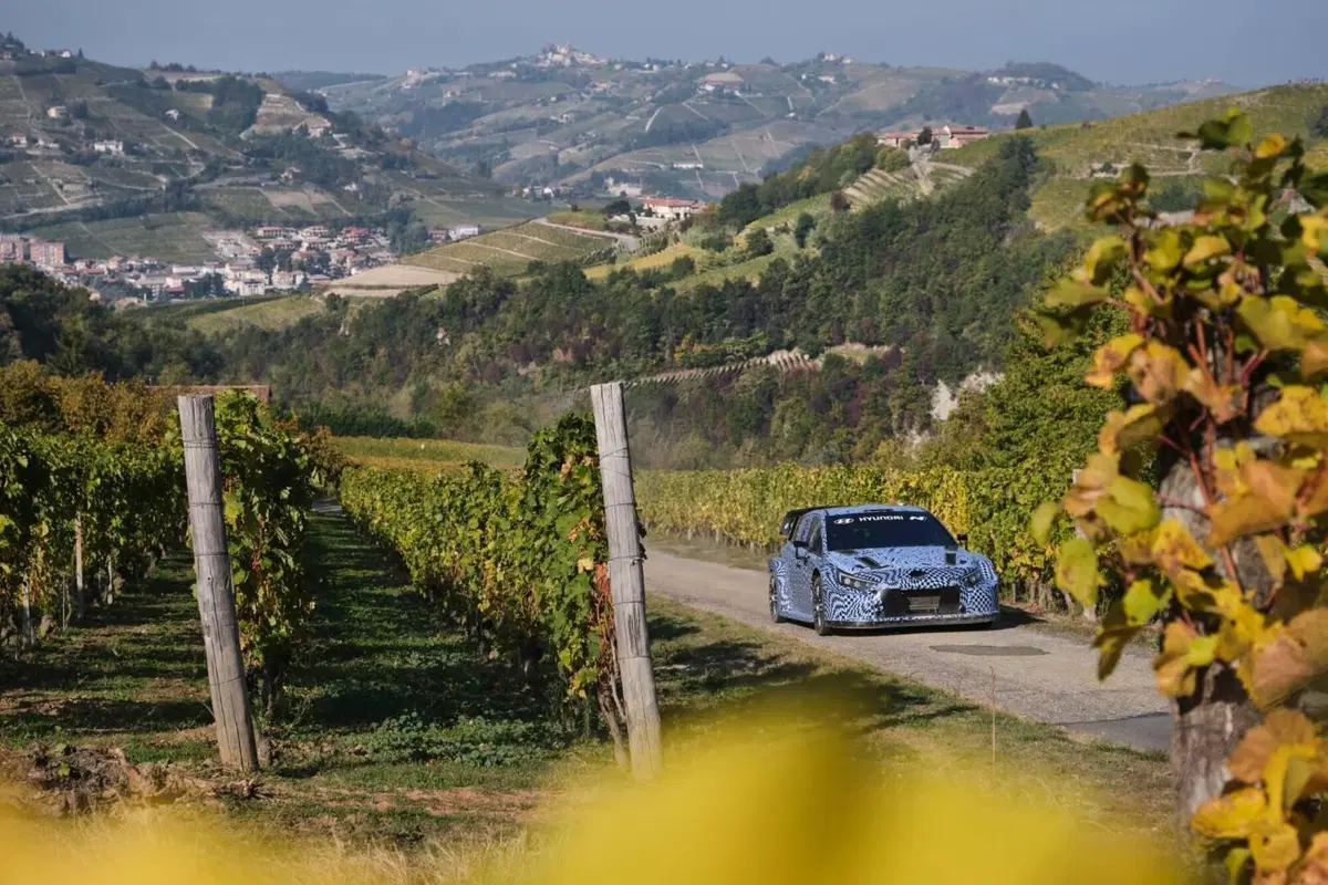 WRC22. La Hyundai i20 Rally1 2022 Debutta sulle Strade Italiane. “Muchos Nachos!” (10)