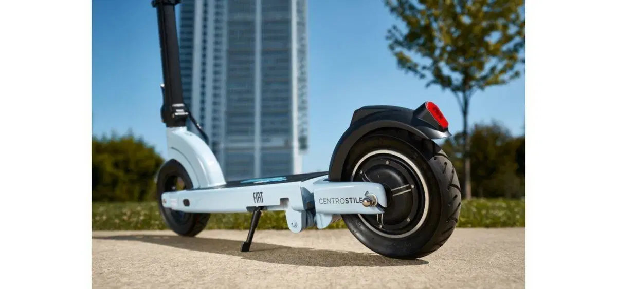 Il nuovo monopattino di FIAT si chiama 500 iride (9)
