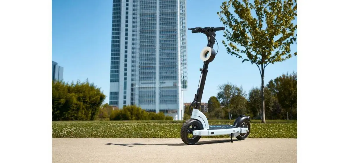 Il nuovo monopattino di FIAT si chiama 500 iride (10)