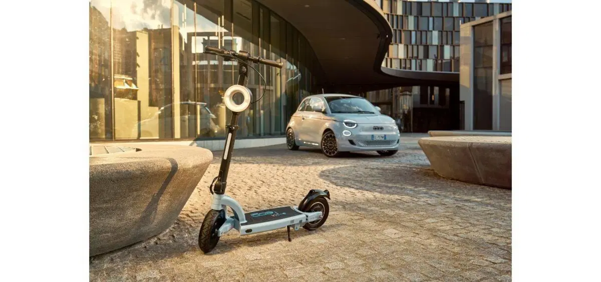 Il nuovo monopattino di FIAT si chiama 500 iride (11)