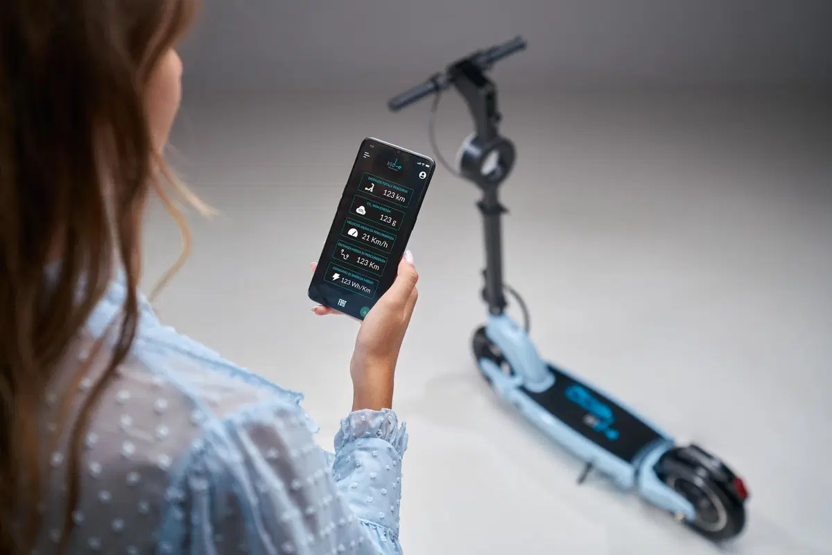 Il nuovo monopattino di FIAT si chiama 500 iride (12)