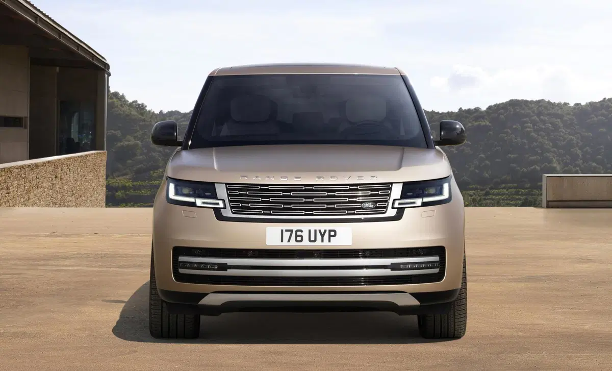 Land Rover Range Rover Lwb 3.0 i6 phev HSE awd 460cv auto (5)