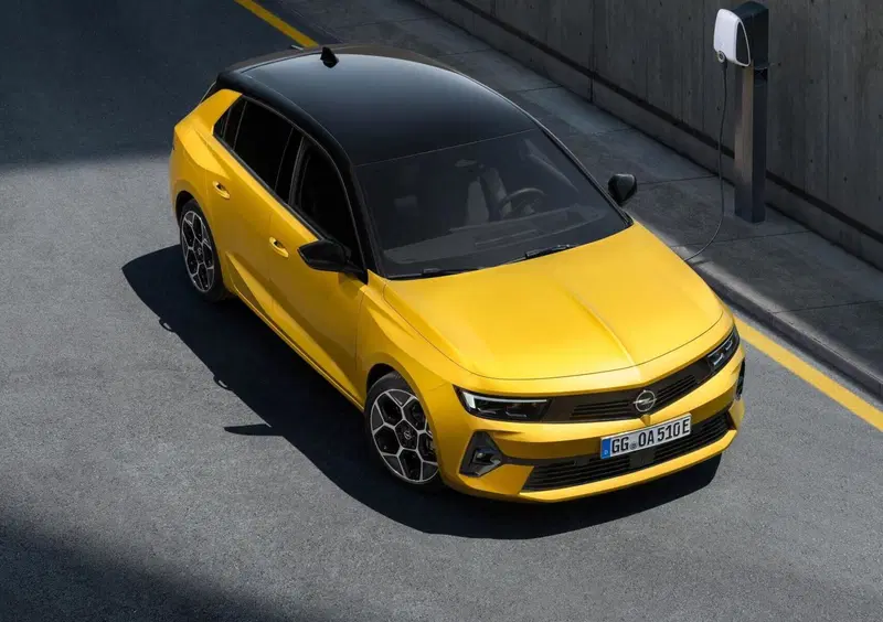 Opel Astra (6)