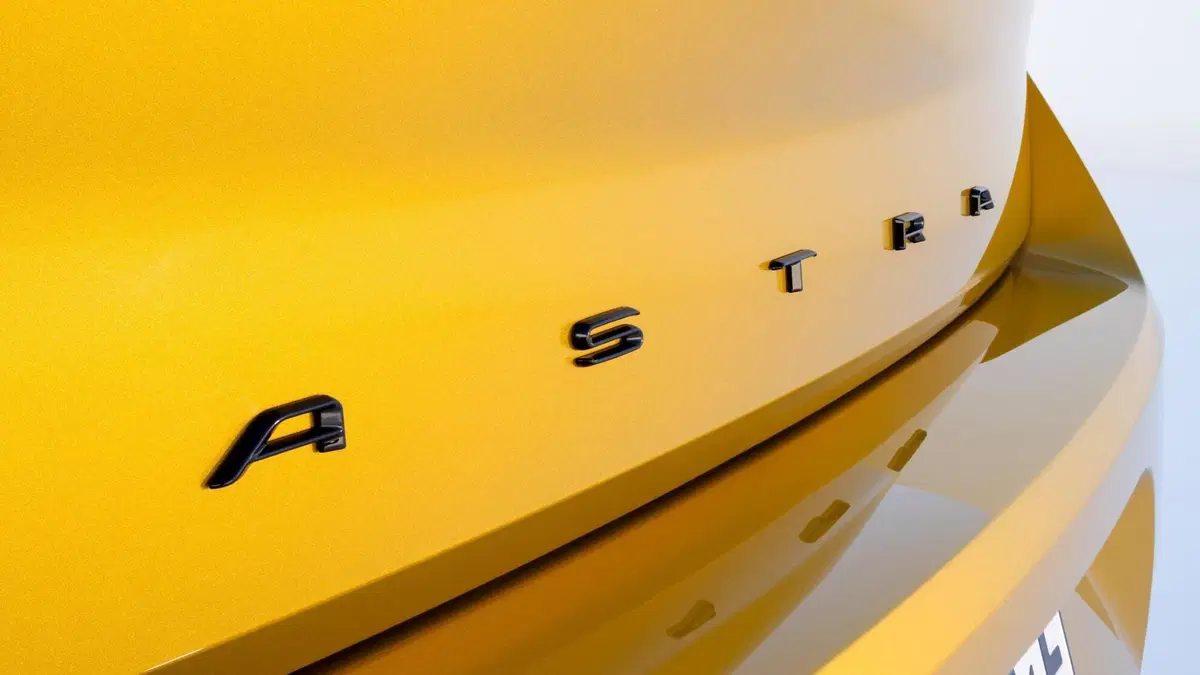 Opel Astra 1.2 t Edition s&s 130cv at8 (20)