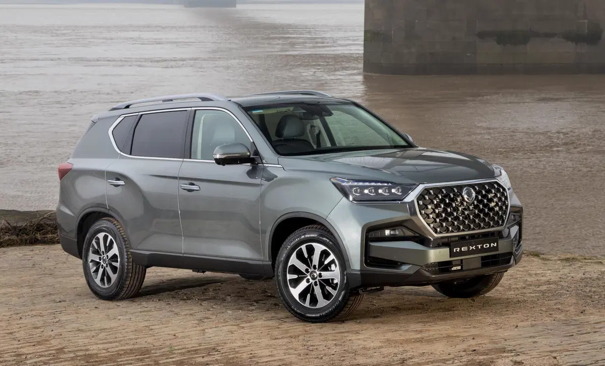 Ssangyong Rexton (2021-23) (7)