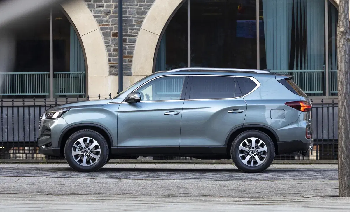 Ssangyong Rexton (2021-23) (8)