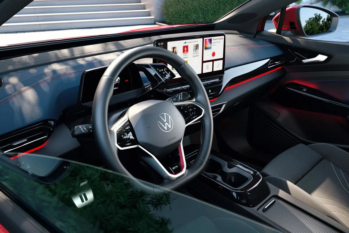 Volkswagen ID.5, svelato il primo SUV-coupé elettrico del marchio (11)