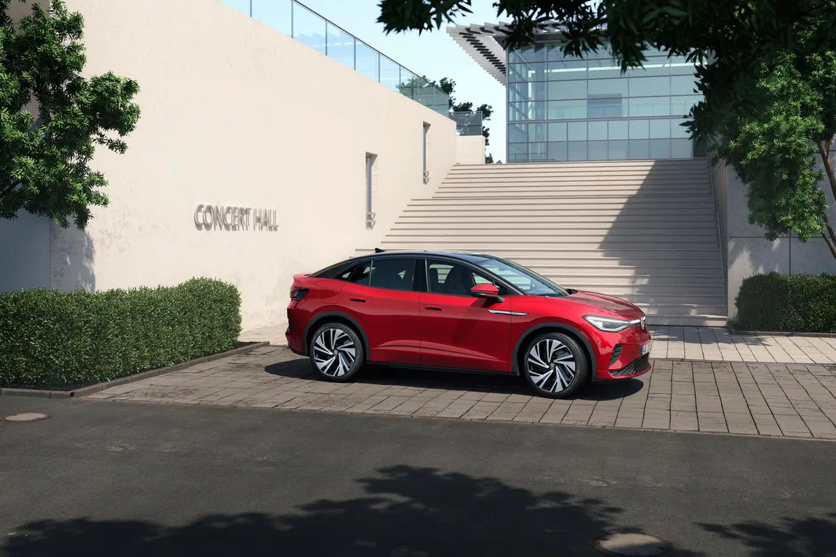 Volkswagen ID.5, svelato il primo SUV-coupé elettrico del marchio (17)