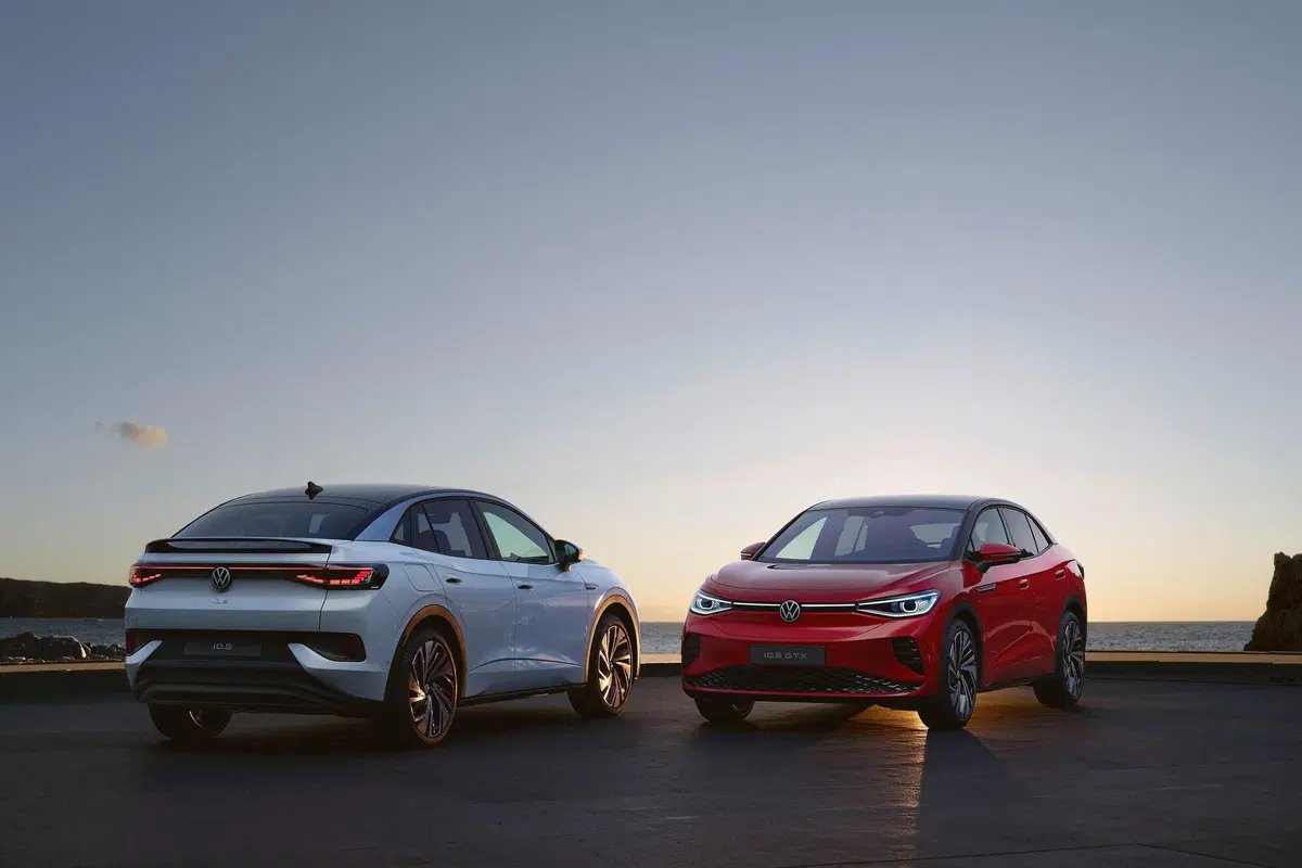Volkswagen ID.5, svelato il primo SUV-coupé elettrico del marchio (23)
