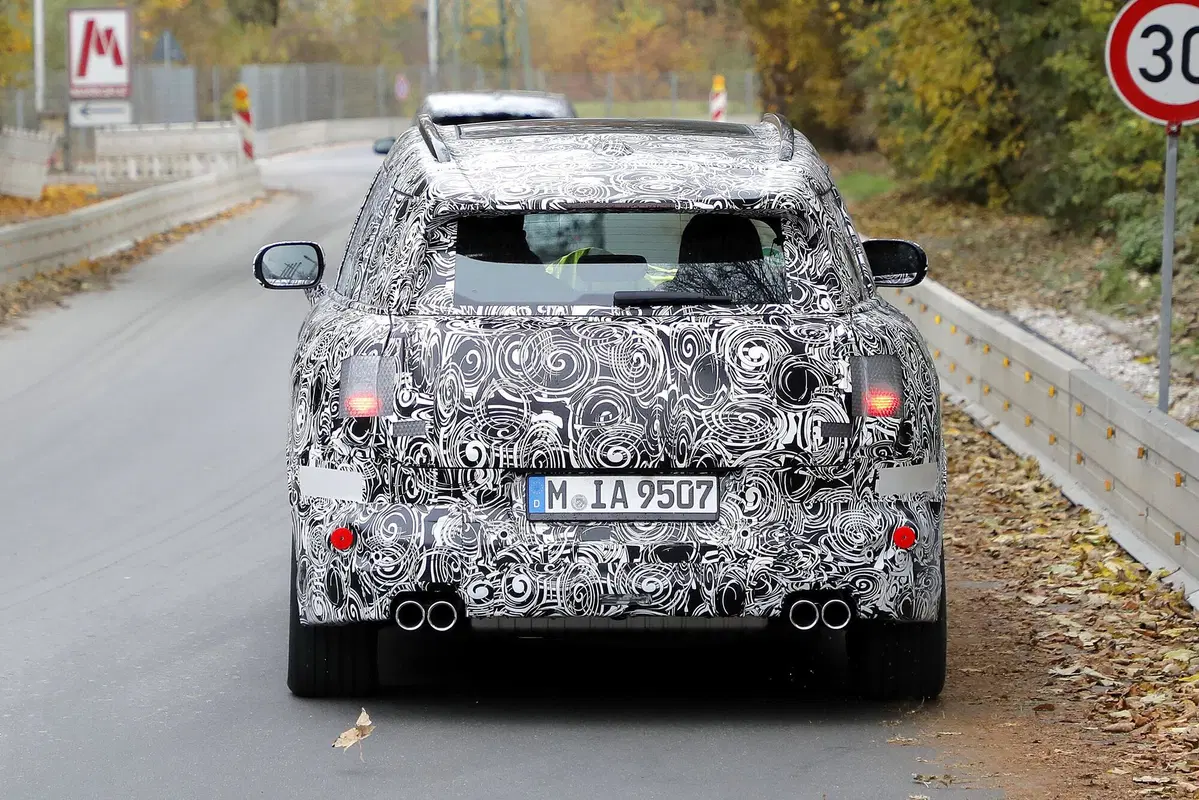 Mini Countryman S, le foto spia della nuova generazione (7)