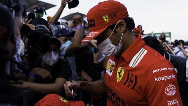 F1, Sainz: &quot;Nelle FP3 proveremo a migliorare la Ferrari&quot;