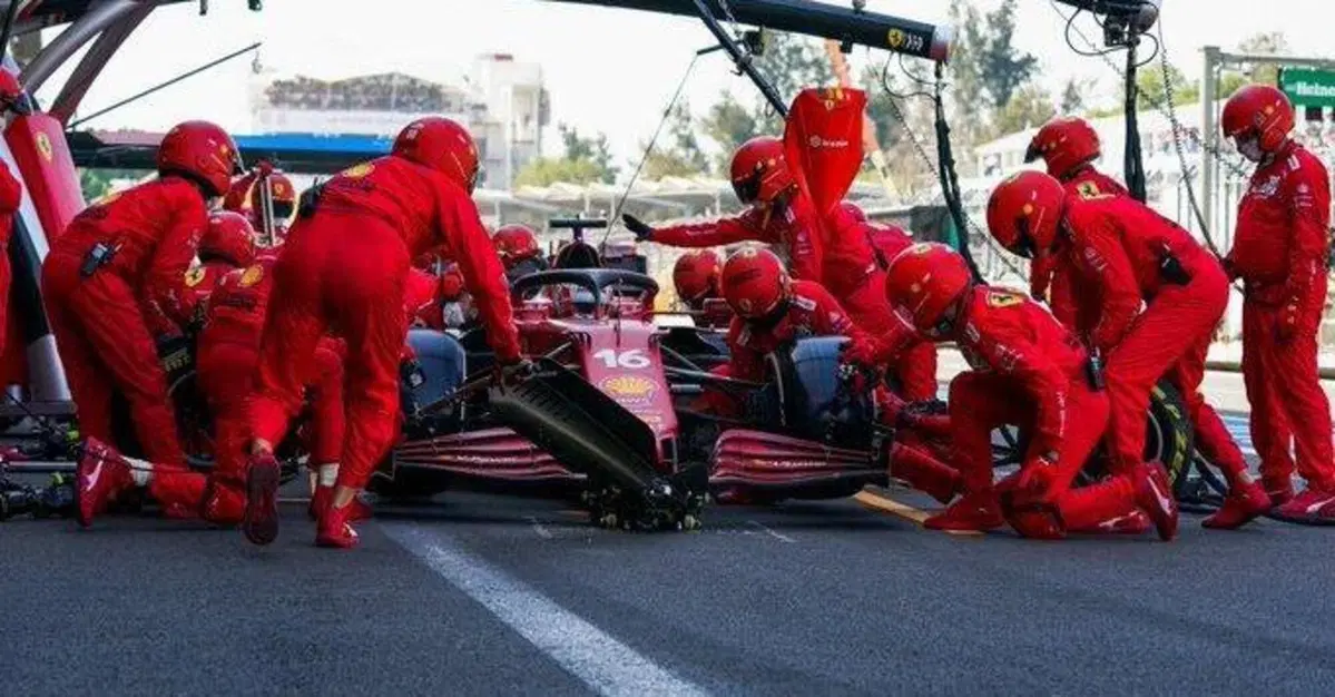 F1, Leclerc: "Volevamo passare Gasly ma non ci siamo riusciti"
