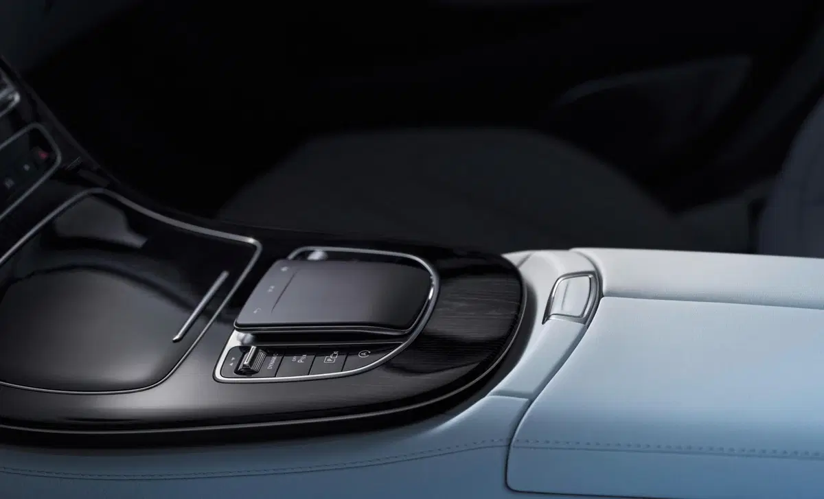 Mercedes-Benz CLS 350 d 4Matic Auto Premium Plus (20)