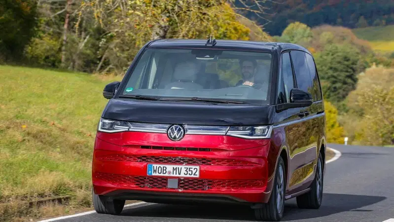 Volkswagen, il van T7 disponibile dal 2022 