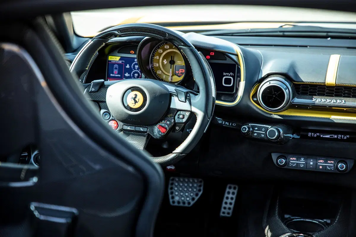 Ferrari 812 COMPETIZIONE | Sarebbe il TOP anche per ENZO... (17)
