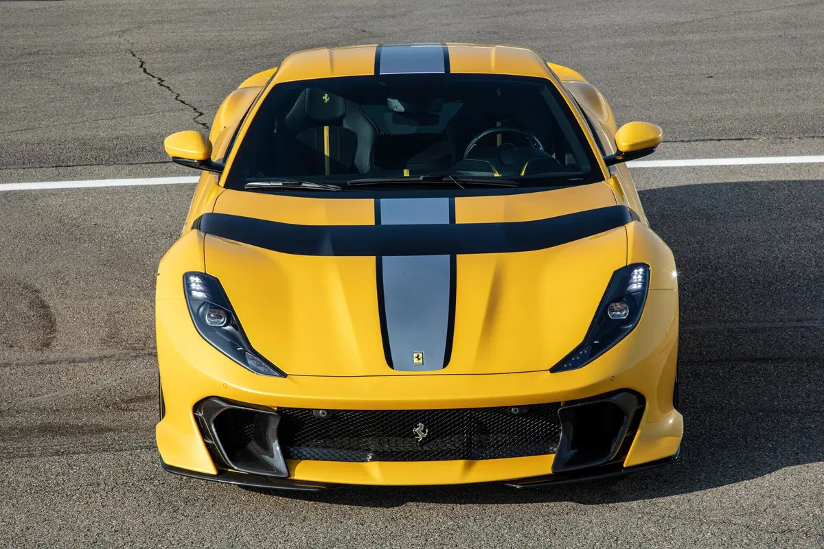 Ferrari 812 COMPETIZIONE | Sarebbe il TOP anche per ENZO... (10)