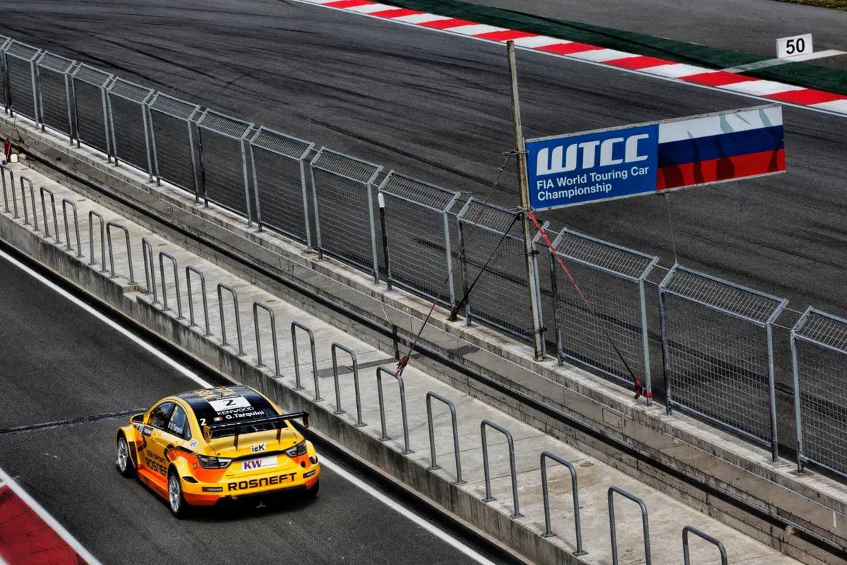 WTCC 2016, qualifiche Russia:  (12)