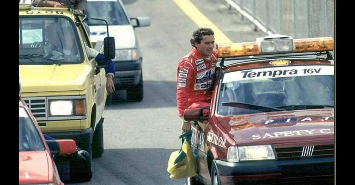 La Fiat Tempra che trasport&ograve; Senna in Brasile nel '93 salvata dalla demolizione da un fan di Ayrton