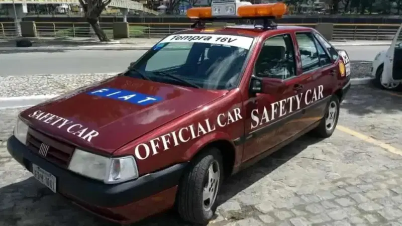 La Fiat Tempra che trasport&ograve; Senna in Brasile nel '93 salvata dalla demolizione da un fan di Ayrton
