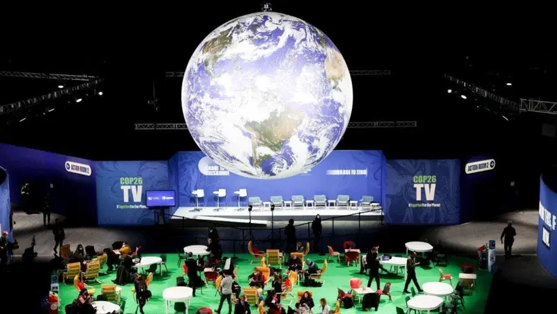 Cop26, Stop auto termiche nel 2035: i motivi dietro al rifiuto dell'Italia